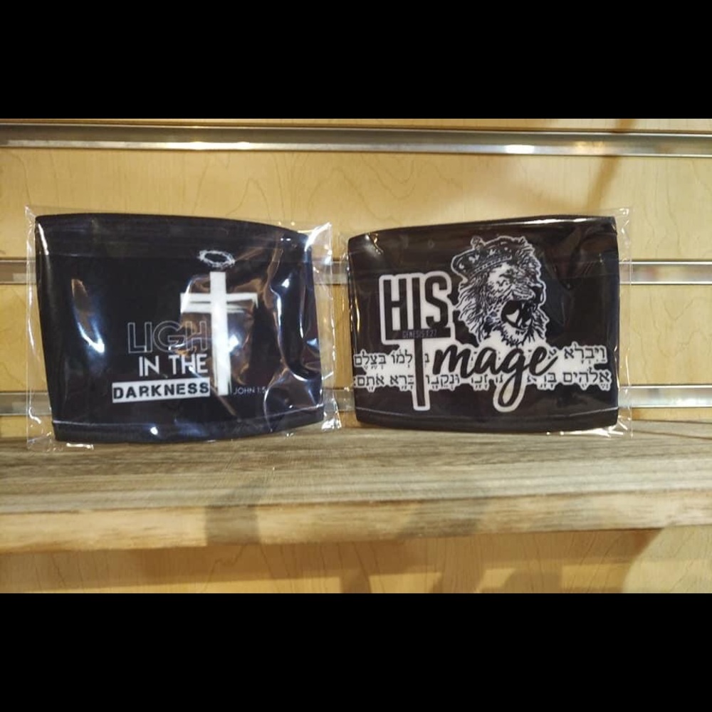 😷 Masks - Picture 12 of 13